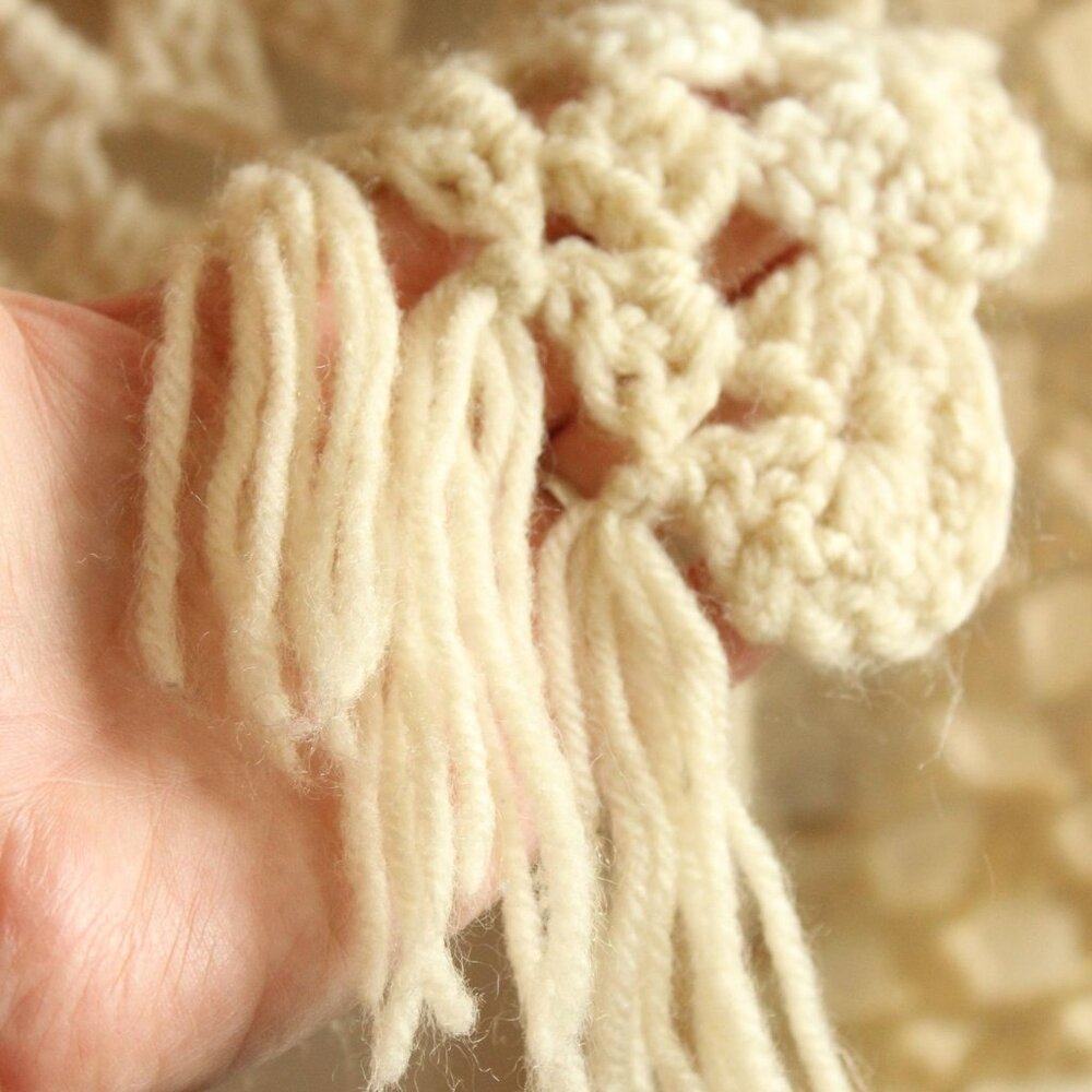 Vintage 1960s 1970s Shawl, Ivory Knit with Fringe Cape or Wrap - Picture 5 of 14